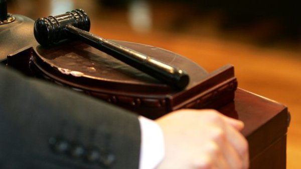 股指期货一级配资官网 十四届全国政协原常委、民族和宗教委员会原副主任苟仲文被提起公诉
